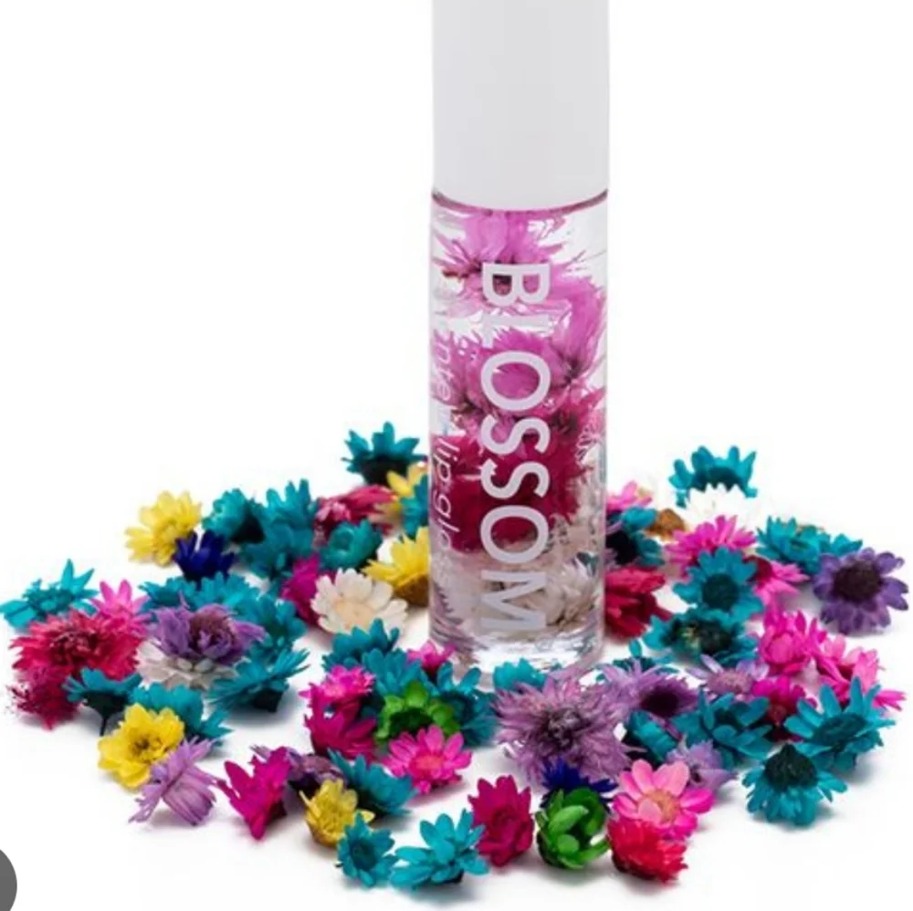 🌟HP🌟🧚‍♀️SUGAR COOKIE Blossom Roll-On Lip Gloss NWOBOX
